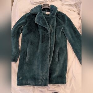 P.A.R.O.S.H Faux Fur Emerald Coat